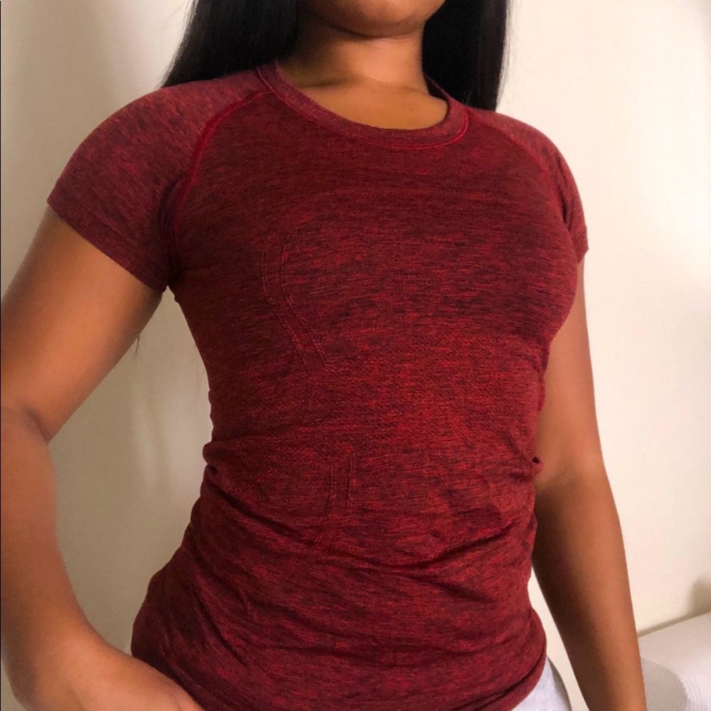 Lululemon - Swiftly Short Sleeve - Size 6